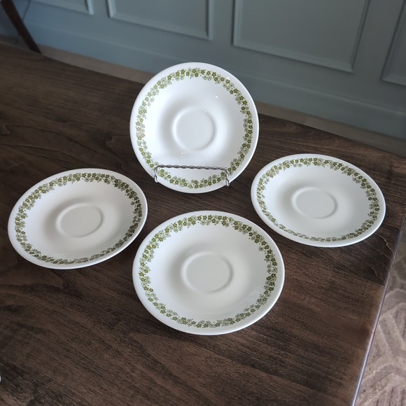 Corelle Other - Set of 4 VINTAGE‎ Corelle Spring Blossom Green Crazy Daisy 6½" Saucers (2 Avail)